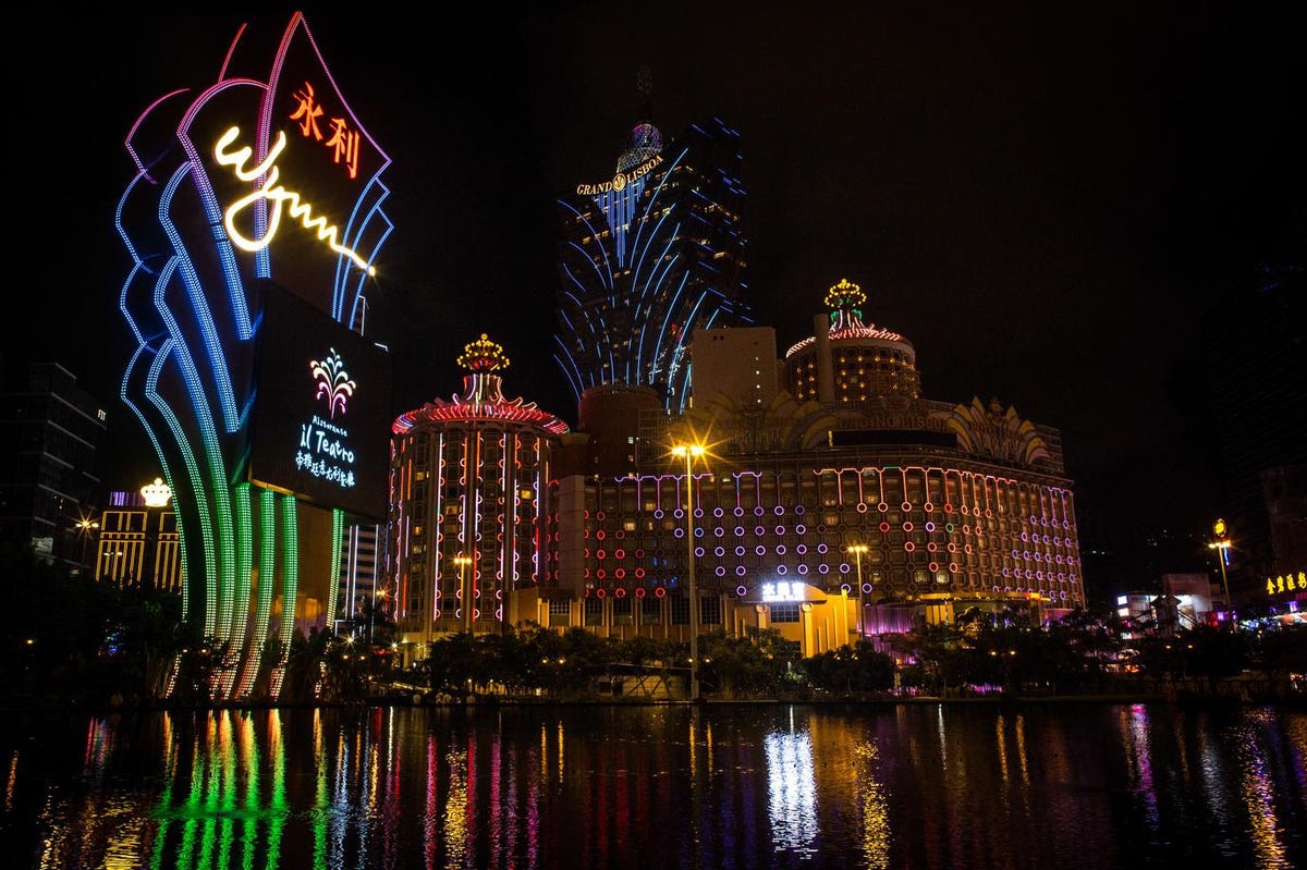 Vegas-Based Casino Stocks Weaken On Macau Regulatory News