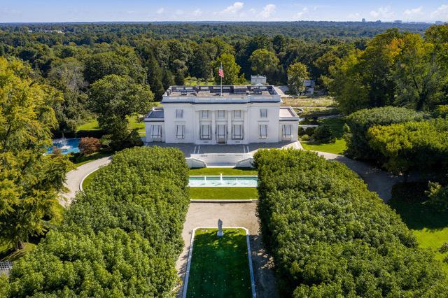 A Replica Of Marie Antoinette’s Petit Trianon Hits The Market For  Million