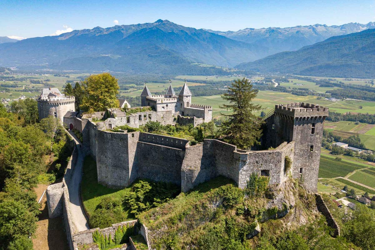 Live Like French Nobility In A Manor House Attached To A Historic Castle