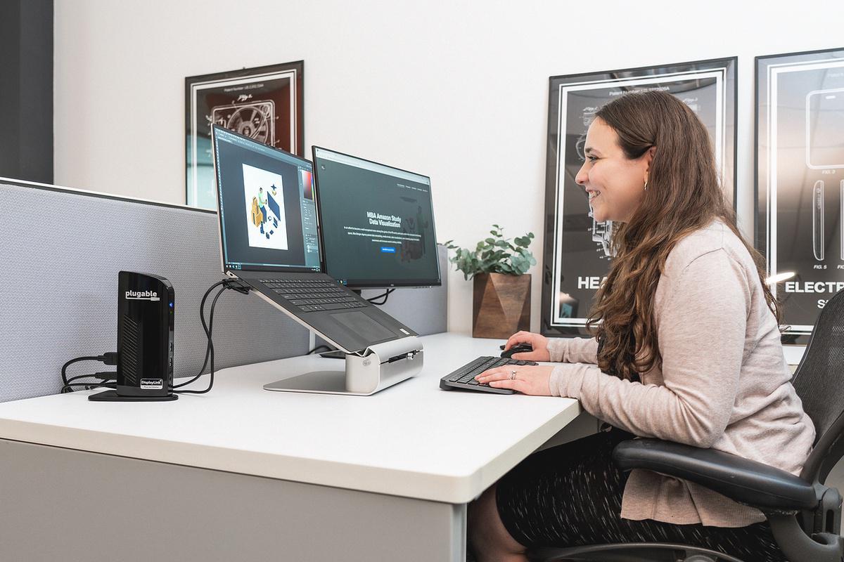 Plugable’s New Docking Station Is Designed For Hot-Desking