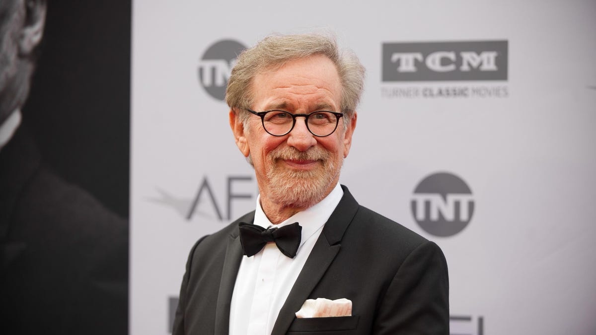 Steven Spielberg Sells Yacht For 0 Million To Steel Billionaire