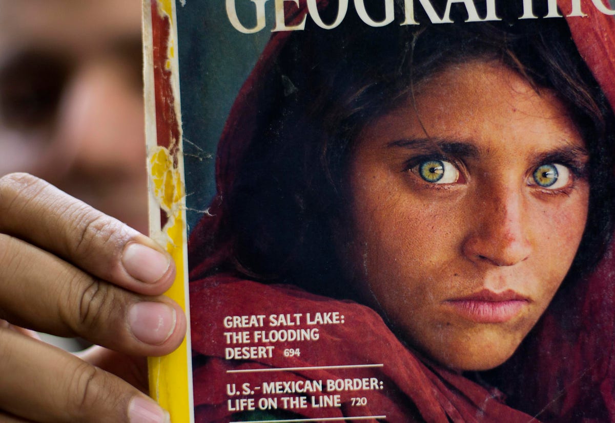 The Iconic “Afghan Girl” Who Graced National Geographic Cover Is Given Refugee Status In Italy