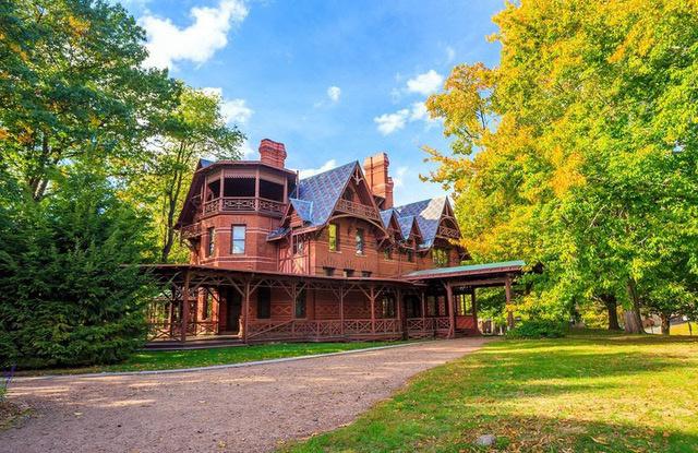 The Mark Twain House Is America’s Best House Museum