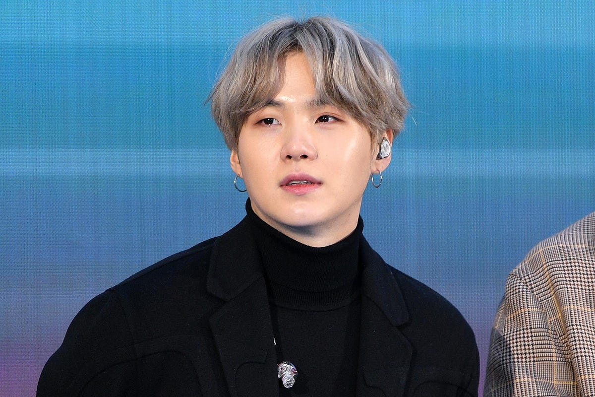 BTS’s Suga Ties Both Blackpink’s Lisa And CL With His Latest Hot 100 Hit