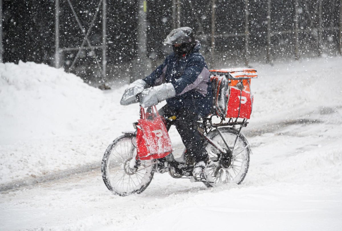 Could DoorDash Executives And White-Collar Employees Be Required To Make Food Deliveries To Customers?