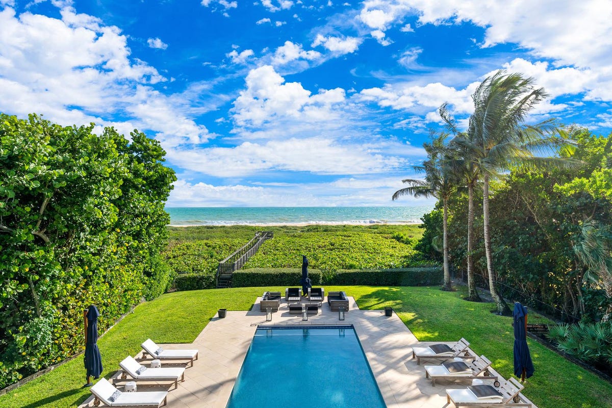 For  Million, Sea Meets Sky At An Oceanfront Home In Florida’s Vero Beach