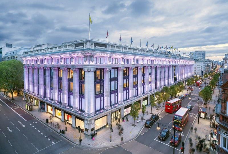 Thai Billionaire Family’s Central Group, Austria’s Signa Buying British Retailer Selfridges