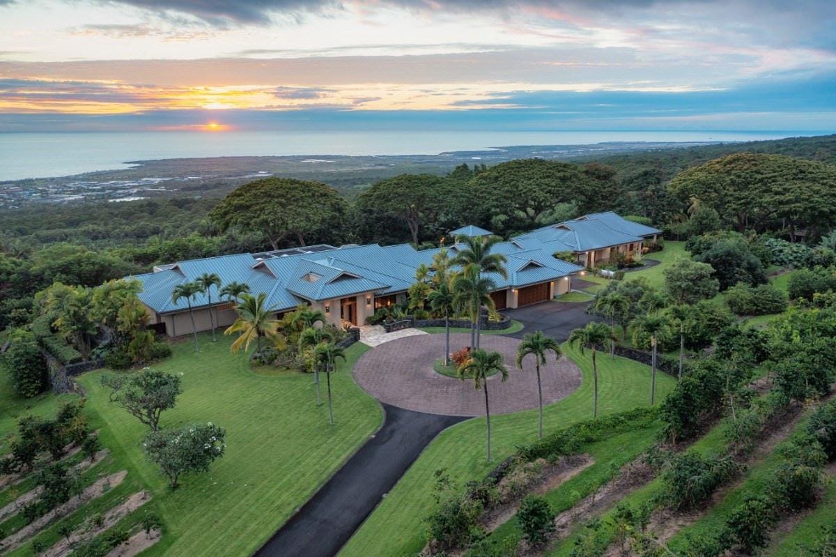 Behind The Scenes Of A Luxury Home Auction On The Big Island Of Hawaii